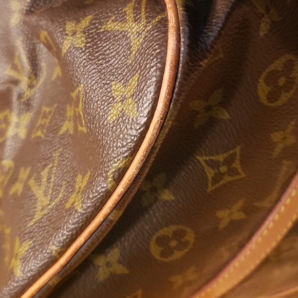 Authentic Louis Vuitton Sac Souple 35 Boston Bag - Picture 9 of 13